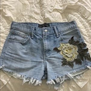 Vintage Levi’s shorts
